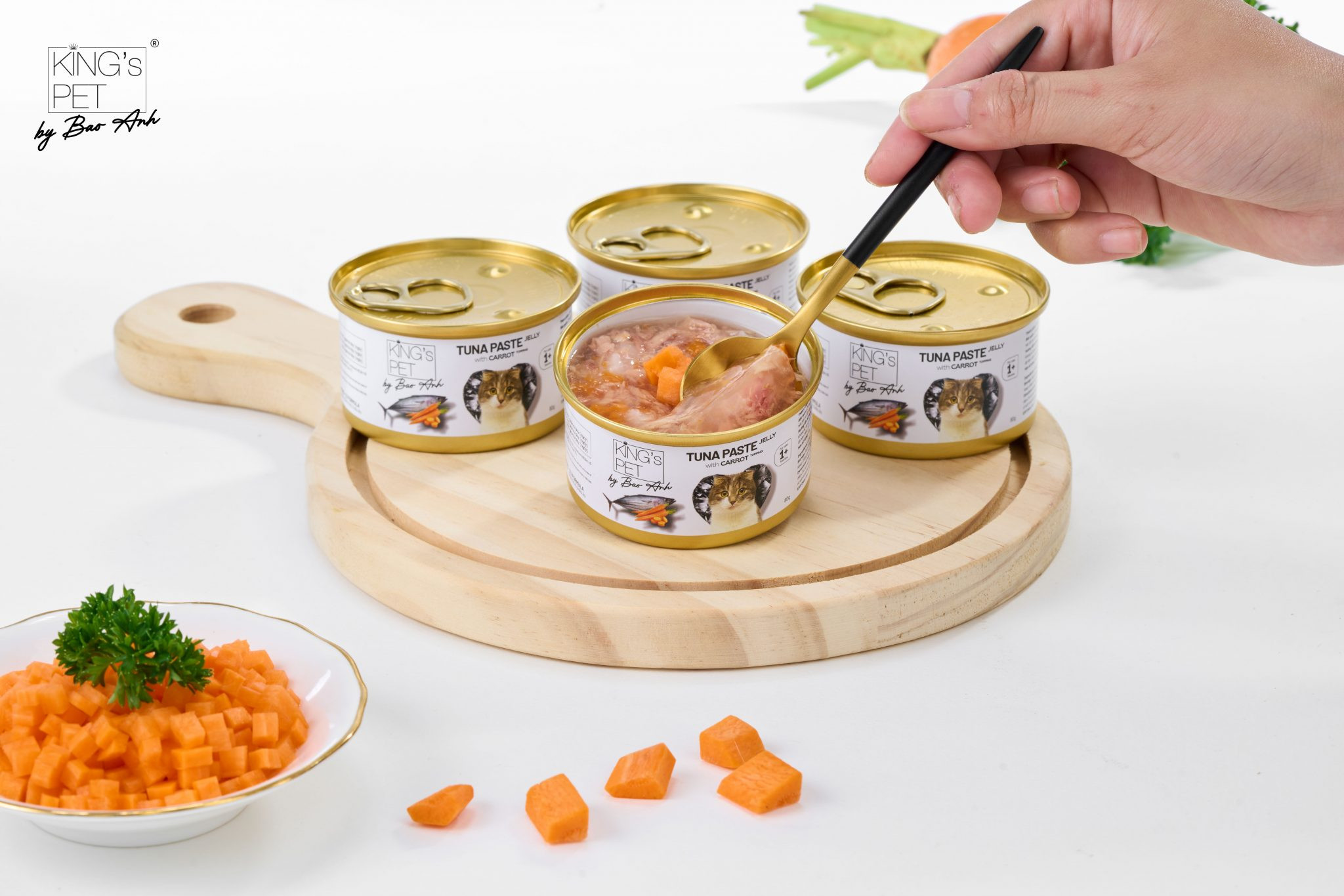 Với sự chăm sóc đúng cách, những chú mèo con sẽ lớn lên khỏe mạnh và hạnh phúc bên gia đình